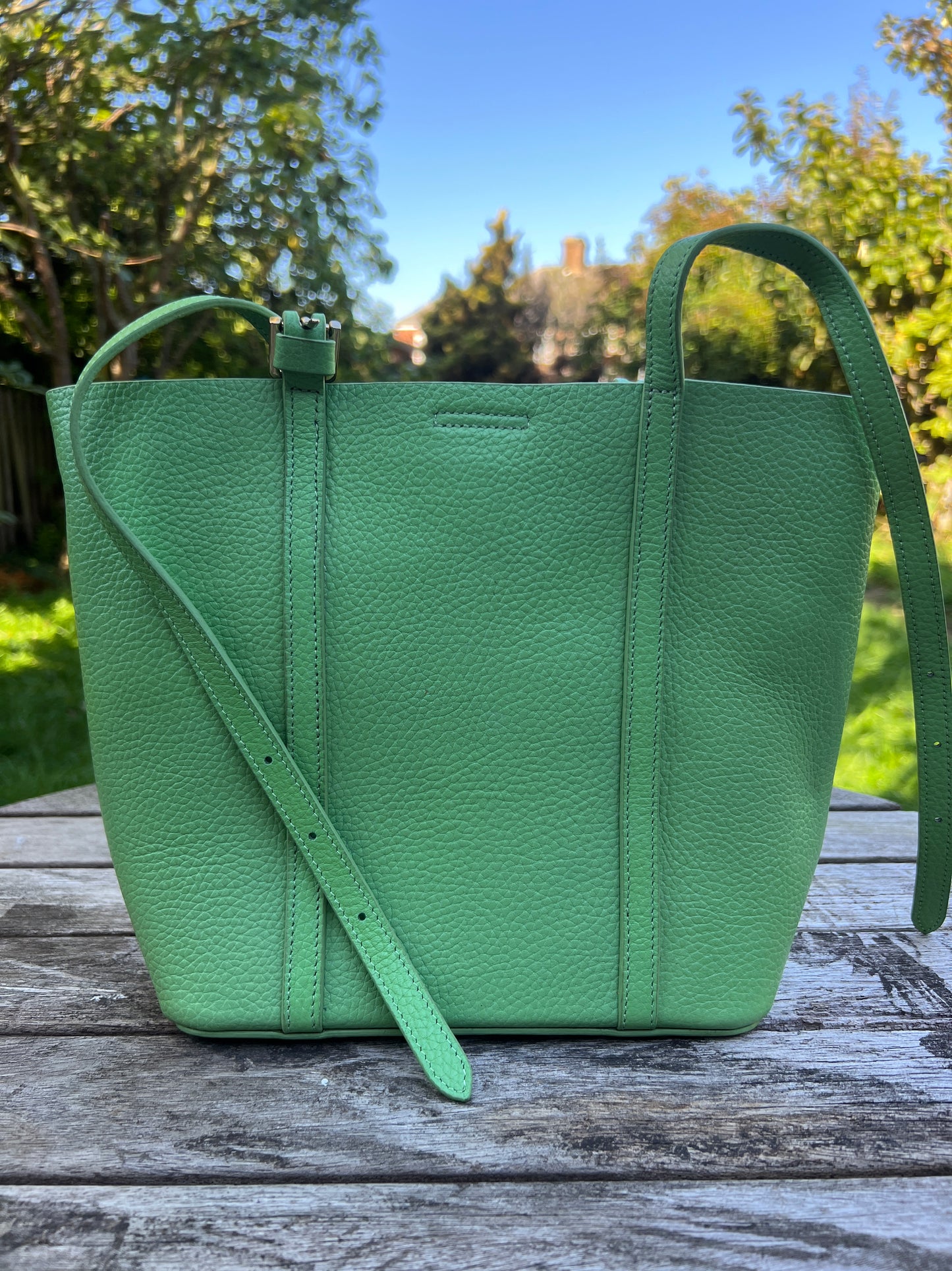 Eco Friendly Genuine Leather Bag for Women, Shoulder Premium Leather Bags for Ladies