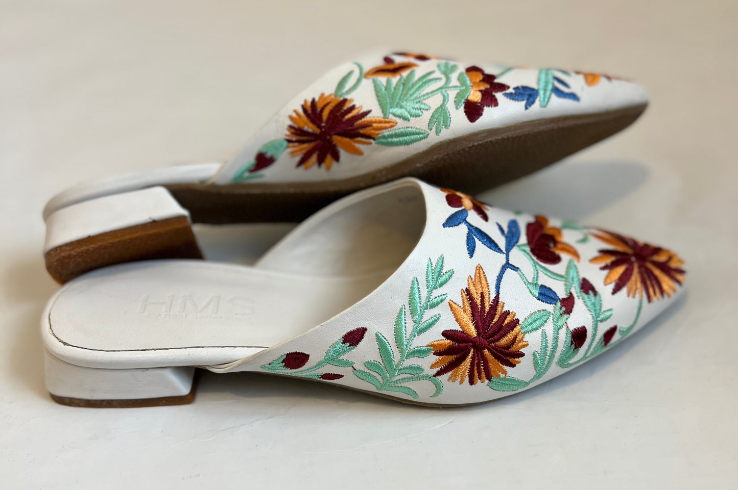 Handcrafted Floral Embroidered Loafer Mules