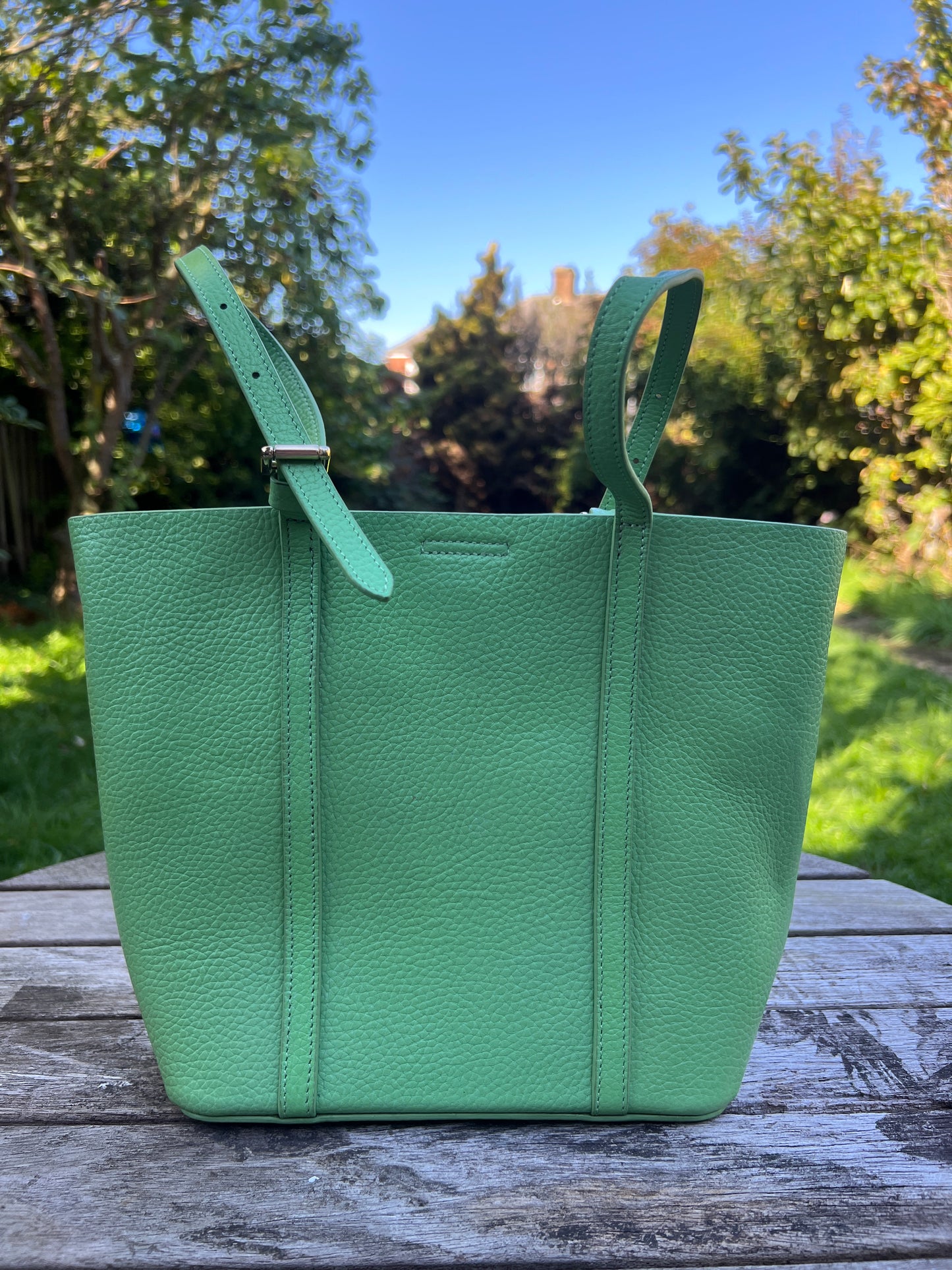 Eco Friendly Genuine Leather Bag for Women, Shoulder Premium Leather Bags for Ladies