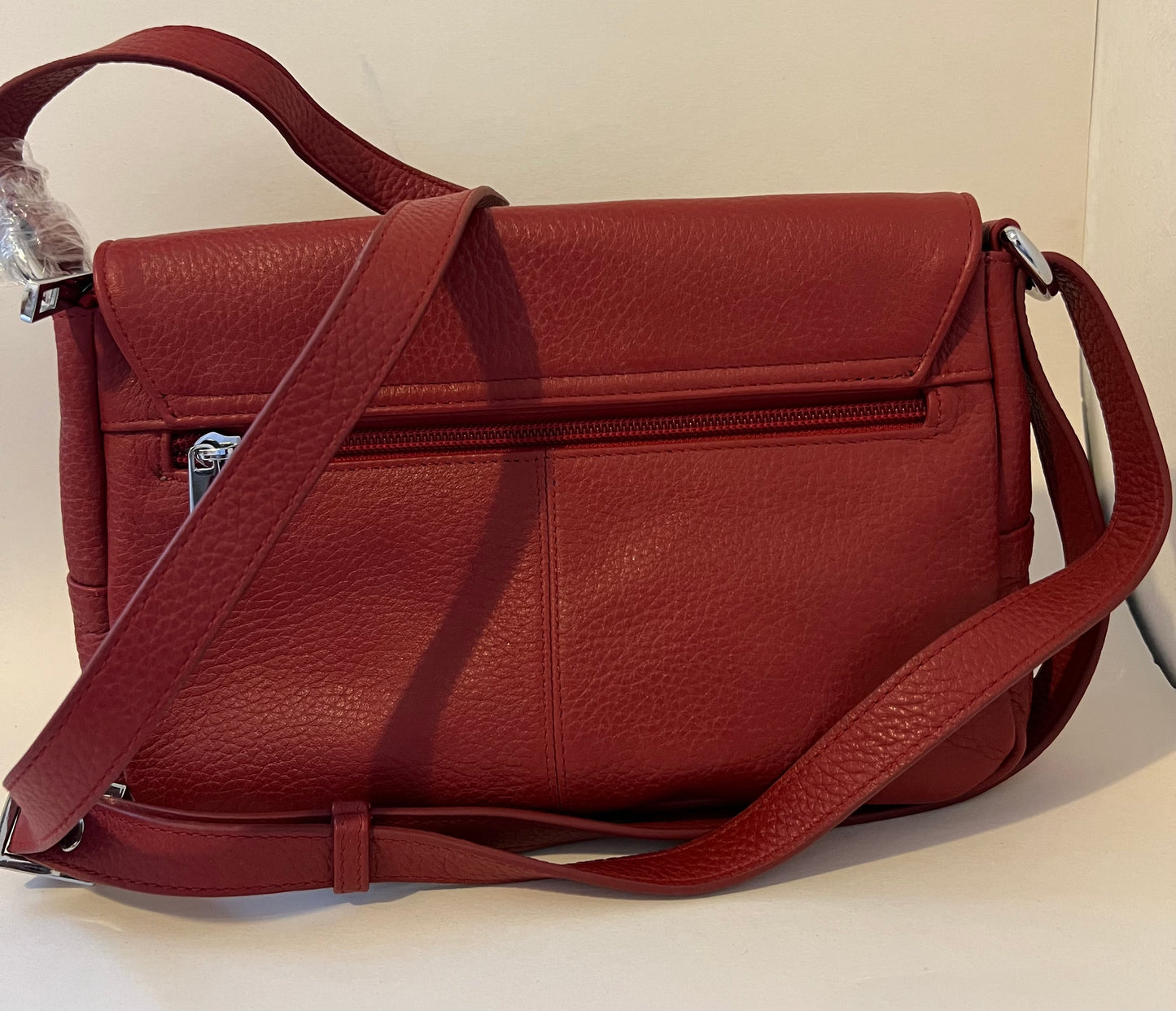 Premium Leather Bags for Women. Unique Shoulder Bags for Ladies