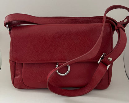 Premium Leather Bags for Women. Unique Shoulder Bags for Ladies
